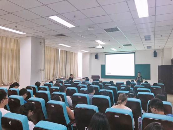 说明: G:\破处视频
动态\20190628优秀校友讲座——纪刚\微信图片_20190709101626.jpg